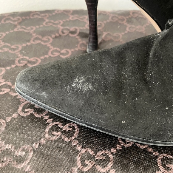 VINTAGE MANOLO BLAHNIK SUEDE BOOTIES - Picture 6 of 10